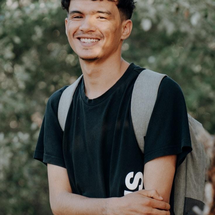 Portrait of Alex Rivera, community mentor and Italian cuisine specialist